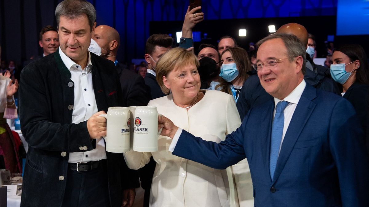 Merkelová mívala 40 %, teď to bude mít vítěz těžší, myslí si německý novinář